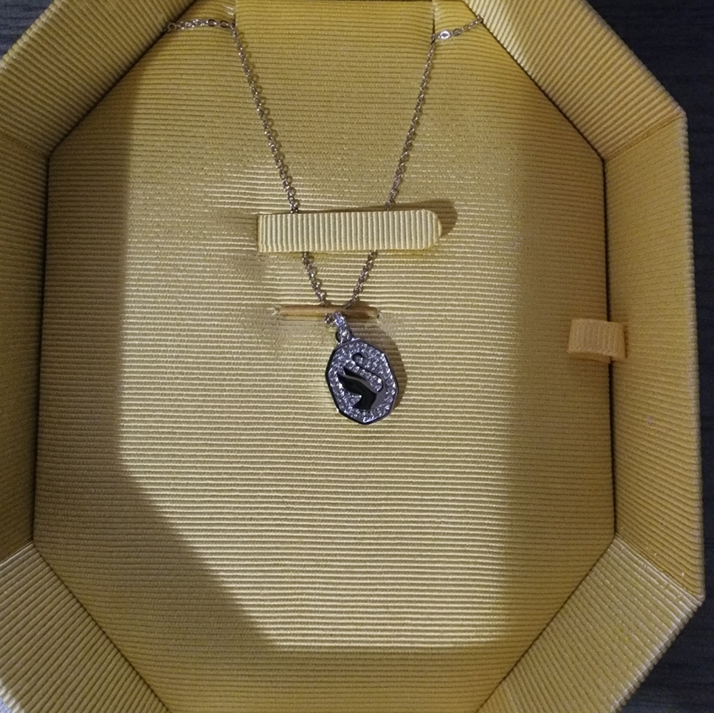 ‼️ON SALE ‼️Authentic Swarovski Necklace - Picture 8 of 9